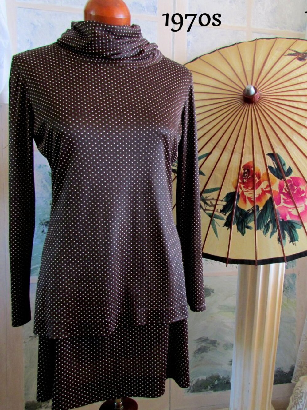 VINTAGE 1970s 2-PIECE DRESS, S-M, BROWN SILKY COWL TOP & MINI SKIRT, POLKA DOTS